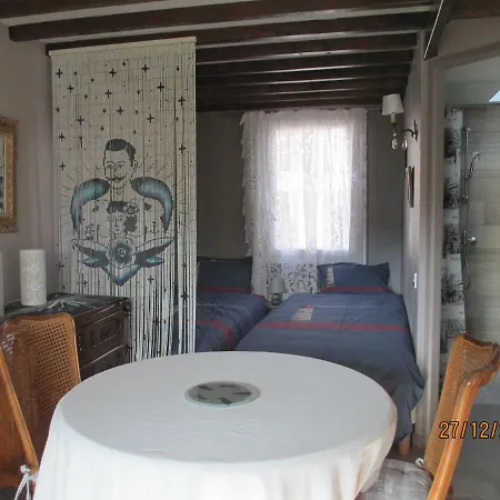 Maison Tomas *